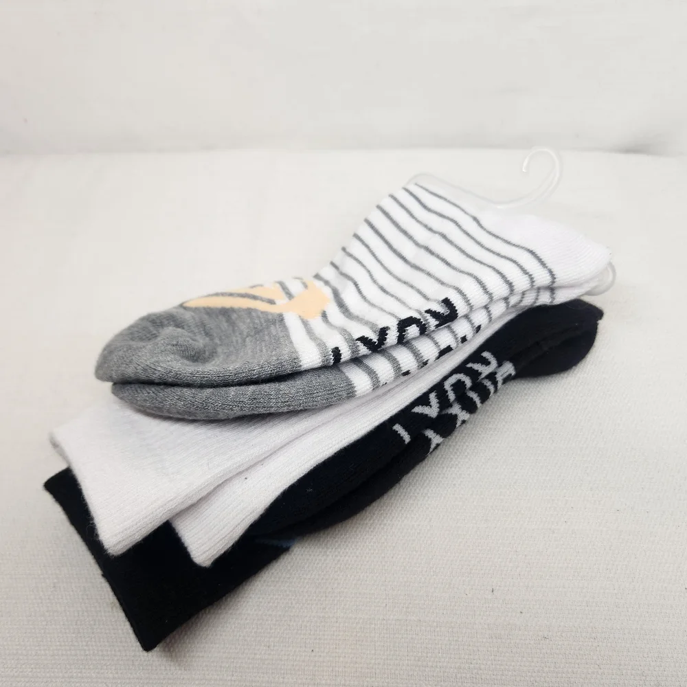 Nwt Roxy Womens High Ankle Socks Sizes 4-7 2 Pairs